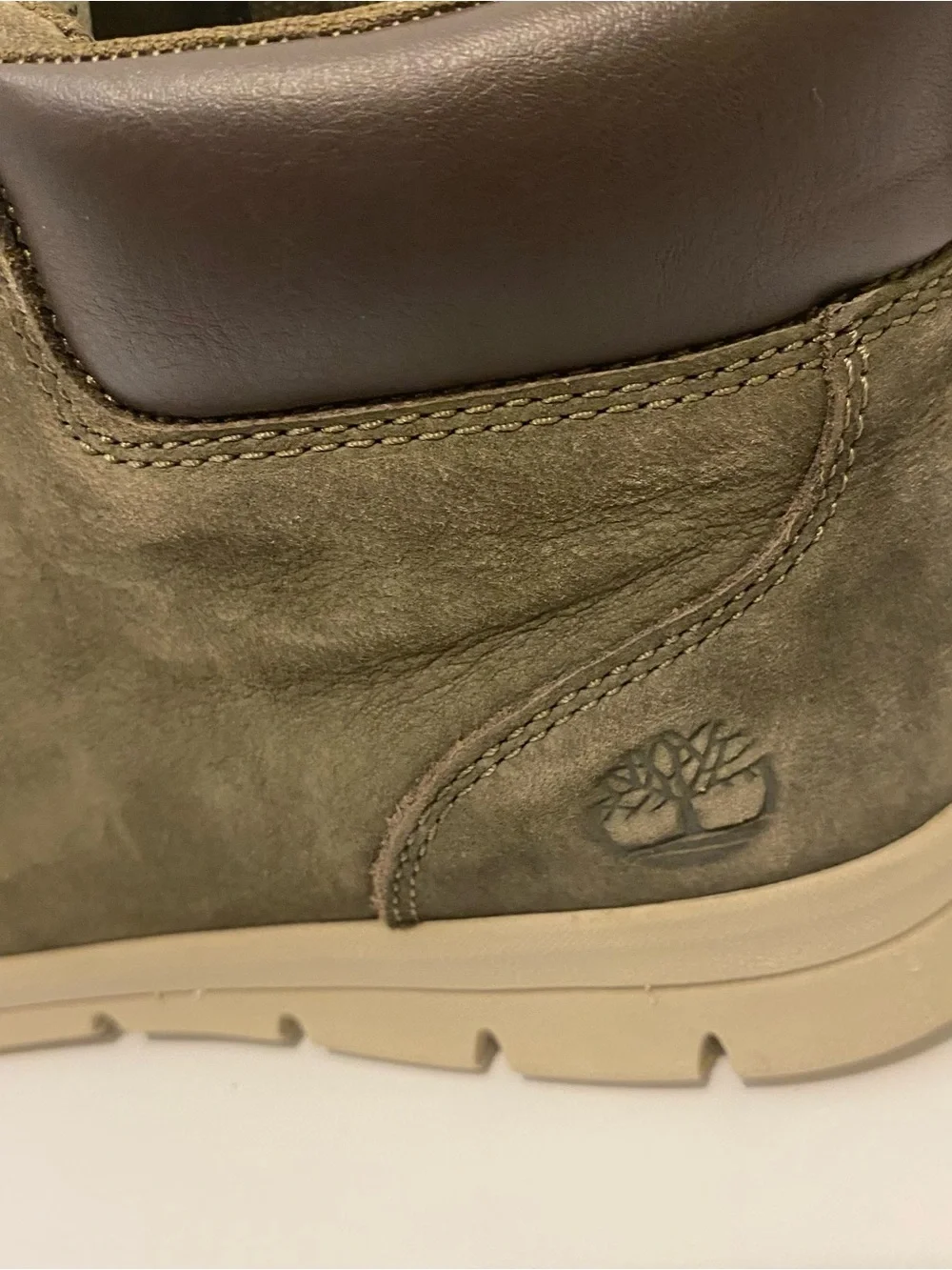 Timberland Olive Suede Chukka Boots